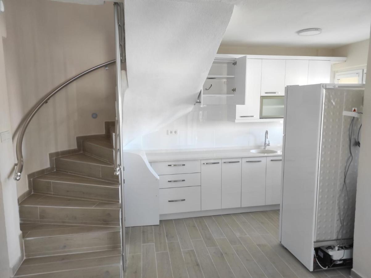 Cesme Burcu Sitesi Yaman Villa Kültér fotó